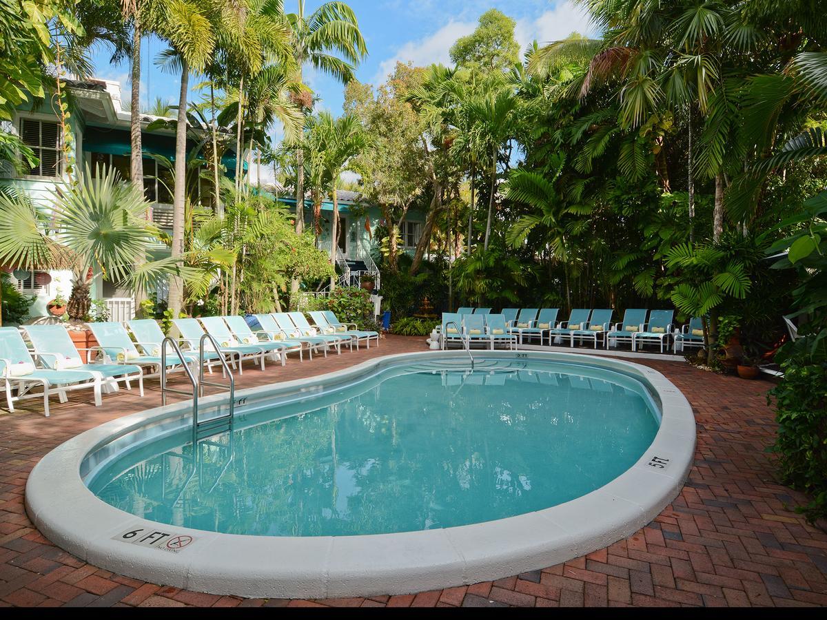 Pineapple Point Guesthouse & Resort - Gay Men'S Resort Fort Lauderdale Exterior photo